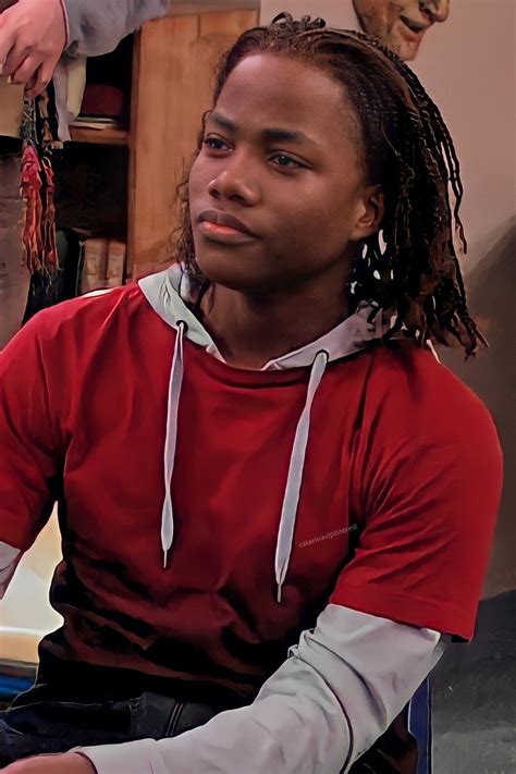 andre harris from victorious|who plays andre in victorious.